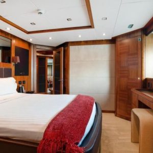 2012 Sunseeker 40 Metre Yacht - Image 6