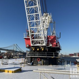 Clyde 28 80-Ton Crane on 130’ x 60’ x 11’ Barge
