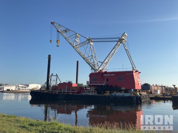 1967 Dravo 37 100-Ton Floating Crane on 140’x70’x12′-6″ Barge