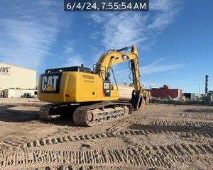 Caterpillar 330FL Excavators