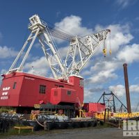 1967 Dravo 37 100-Ton Floating Crane on 140’x70’x12′-6″ Barge - Image 4