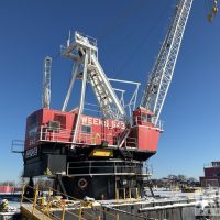 Clyde 28 80-Ton Crane on 130’ x 60’ x 11’ Barge - Image 4