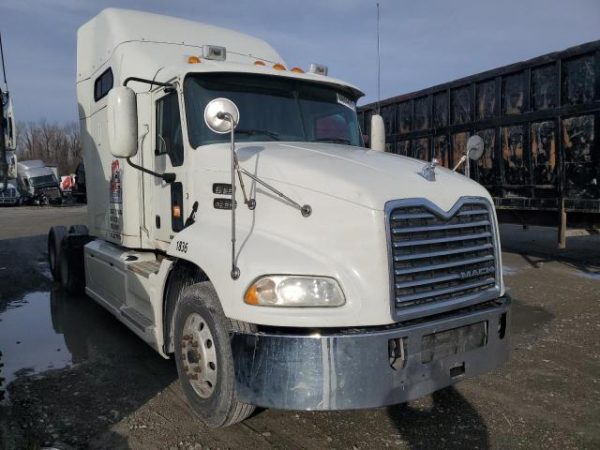 2014 MACK 600 CXU600