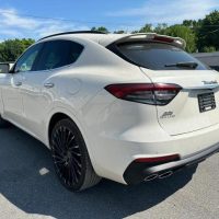 2021 MASERATI LEVANTE S SPORT - Image 3