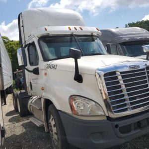 2015 FREIGHTLINER CASCADIA 125