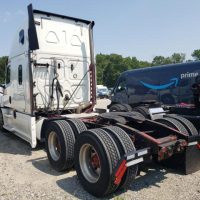 2018 FREIGHTLINER CASCADIA 126 - Image 3