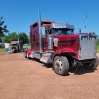 2020 KENWORTH CONSTRUCTION W900 - Image 2