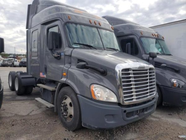 2018 FREIGHTLINER CASCADIA 113