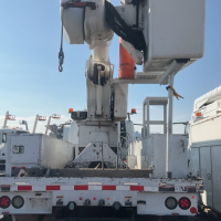 2015 Altec AA55 56 ft on 2017 International 4300 4×2 Bucket Truck - Image 8