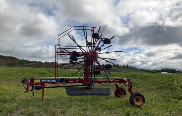 2018 New Holland ProRotor 3226 26 ft Hay Rake