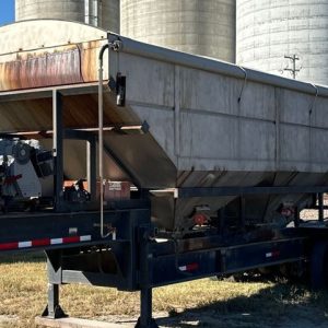 2003 KBH Corporation fertilizer tender trailer