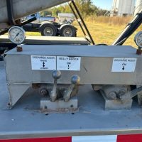 2003 KBH Corporation fertilizer tender trailer - Image 27