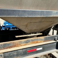 2003 KBH Corporation fertilizer tender trailer - Image 37