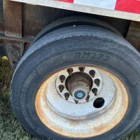 2003 KBH Corporation fertilizer tender trailer - Image 44
